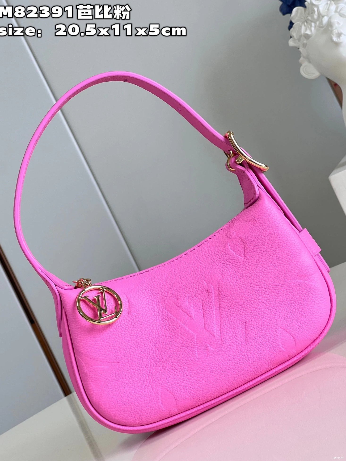 Mini LOUIS VUITTON Moon 0212